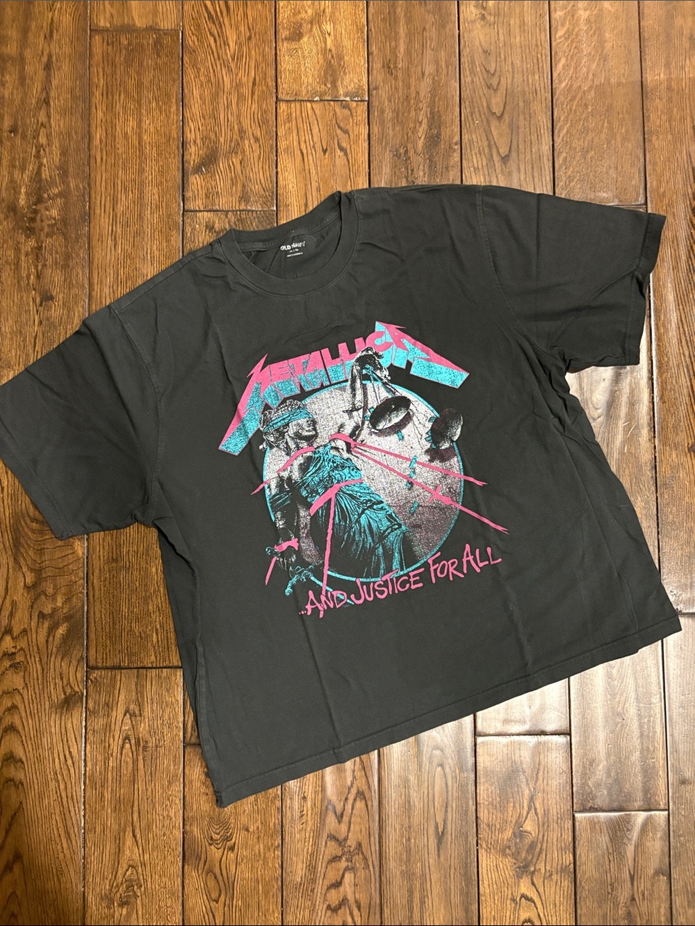 Old Navy Metallica Short Sleeve Graphic Tee with Teal and Pink Band Art